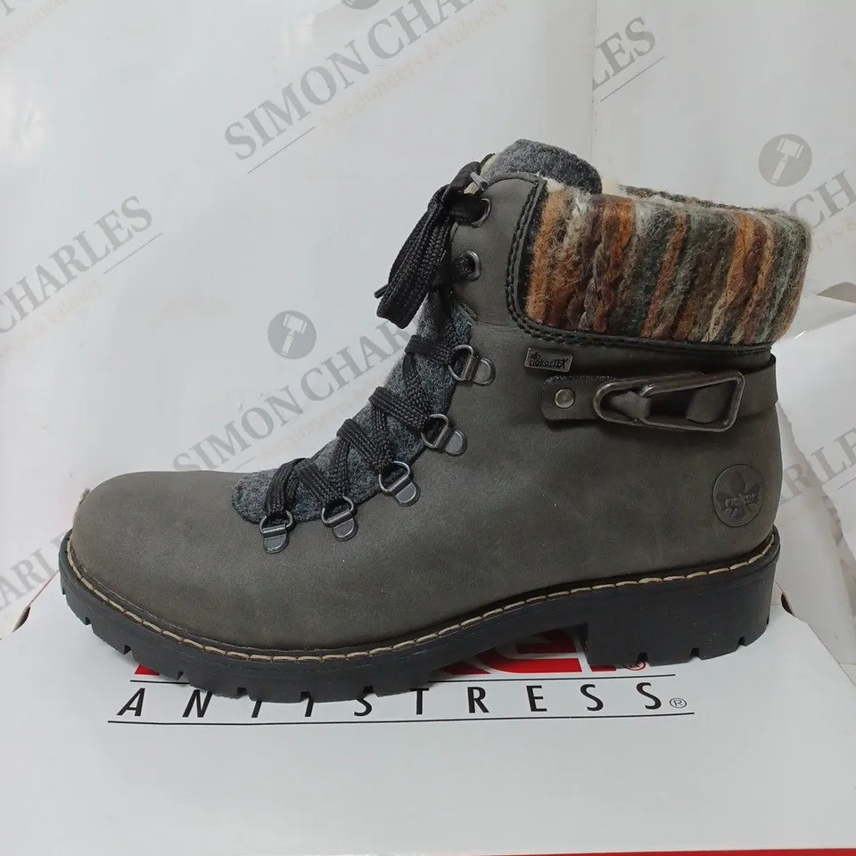 BOXED RIEKER MULTI CUFF HIKING BOOTS, GREY/NAVY - SIZE 6.5 
