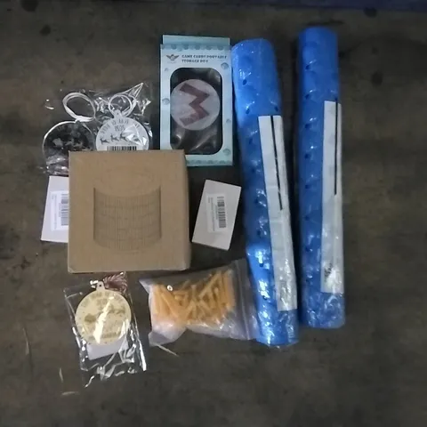 PALLET OF ASSORTED ITEMS INCLUDING HEATH AZ REPLACEABLE TOOTH BRUSH HEADS, NALAN GAME CARDS PORTABLE STORAGE BOX, STRONG SUCTION BATH MATS, CHRISTMAS ORNAMENTS, AIRFEEL PERSONAL AIR PURIFIER