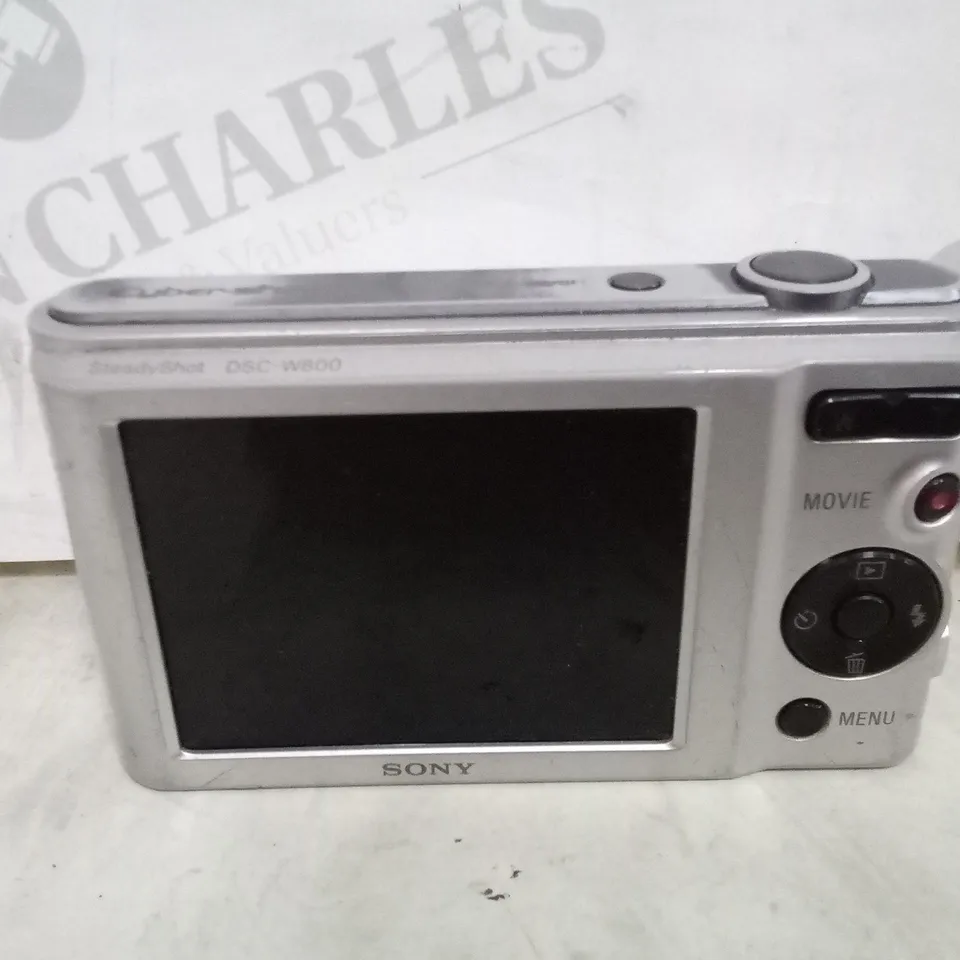 BOXED SONY DSC-W800 CYBER-SHOT DIGITAL STILL CAMERA