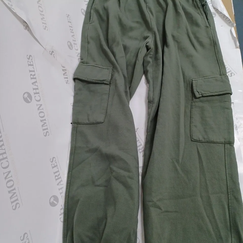 NEW LOOK JOGGING KHAKI CARGO PANTS - UK 10 