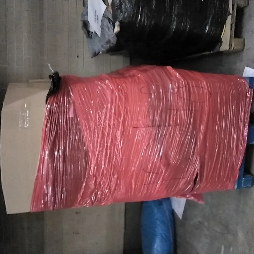 PALLET OF ASSORTED ITEMS INCLUDING STREET OTTOMAN FOLDING BED