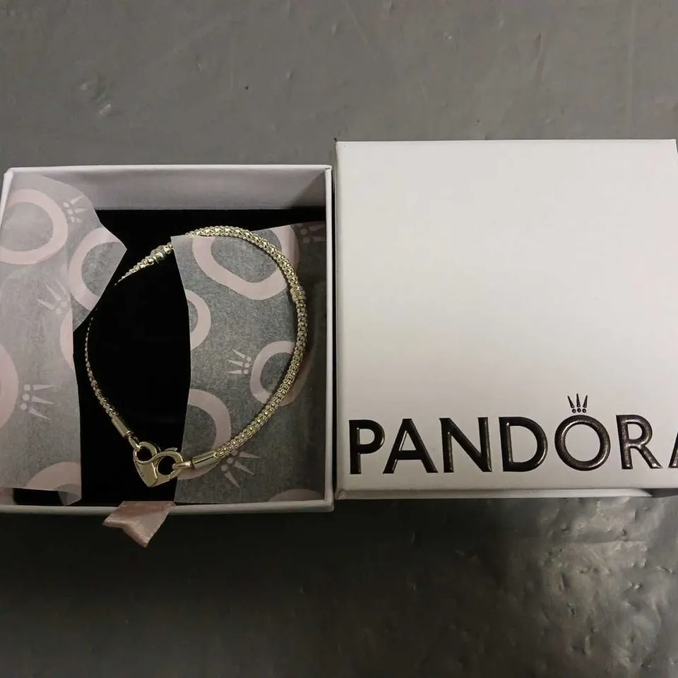 BOXED PANDORA HEART THEMED BRACELET