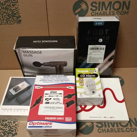 APPROXIMATELY 12 ASSORTED ELECTRICAL ITEMS TO INCLUDE FOOT GRINDER, CO ALARM, MASSAGE GUN, ETC