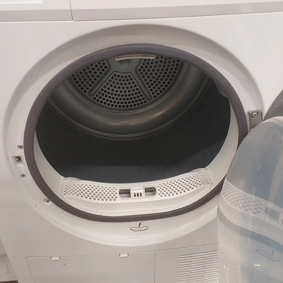 MIDEA MDG09EH80 FREESTANDING 8KG HEAT PUMP DRYER - WHITE