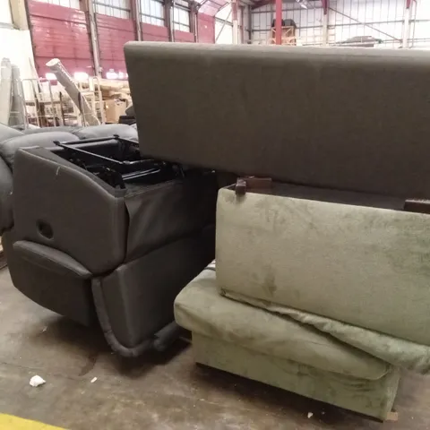 PALLET OF ASSORTED INCOMPLETE OR DAMAGED DESIGNER SOFAS AND SOFA PARTS
