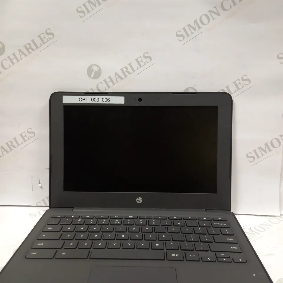 HP 11A G6 CHROME LAPTOP IN GREY