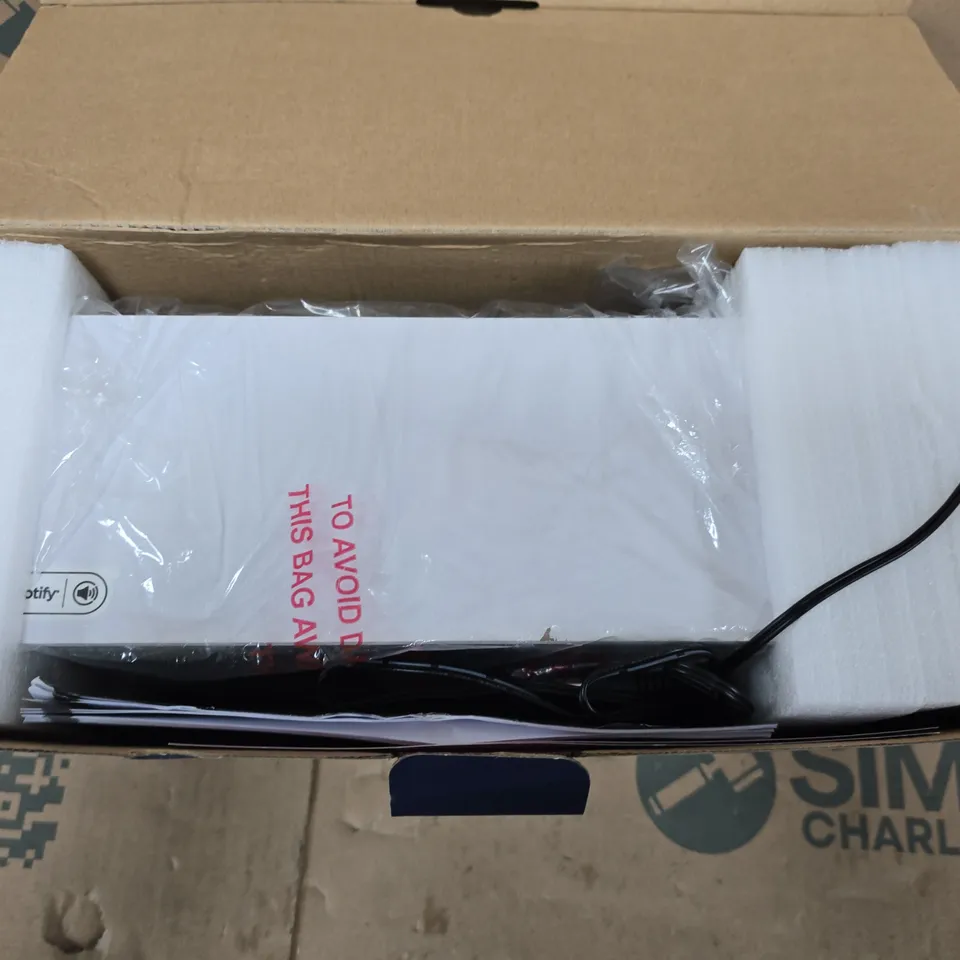 BOXED AUNA IR-260 STEREO INTERNET RADIO