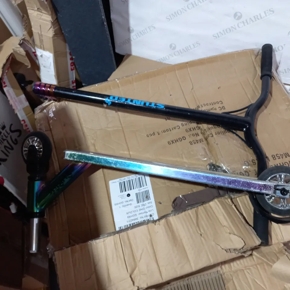 STUNTED SURGE NEOCHROME SCOOTER RRP £126.99