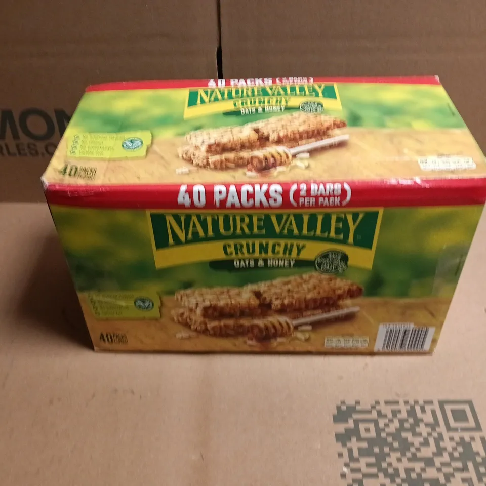 NATURE VALLEY CRUNCHY OATS & HONEY GRANOLA BARS – BULK BOX, 40 PACKS (2 BARS PER PACK)