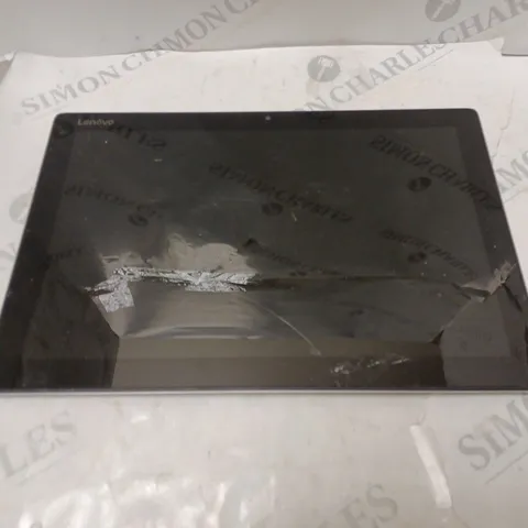 LENOVO SURFACE PRO TABLET IN SILVER