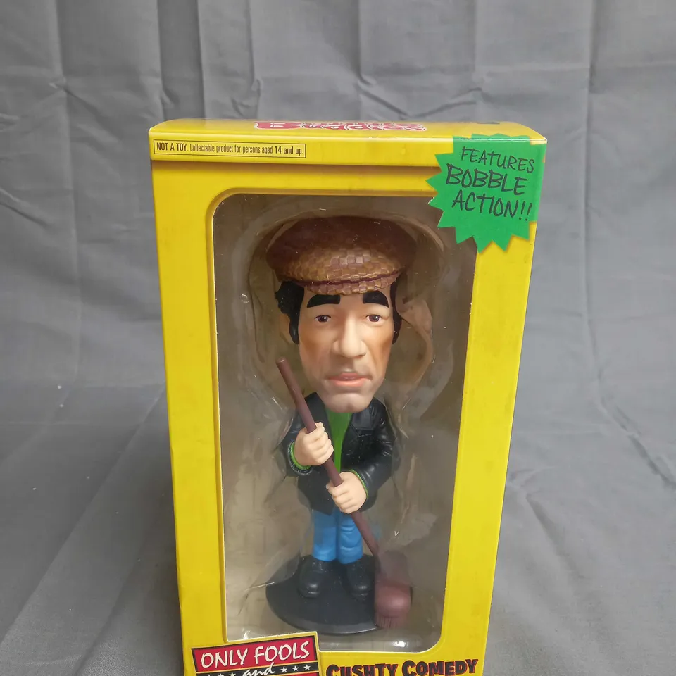 BOXED ONLY FOOLS AND HORSES BOBBLE HEAD - TRIGGER