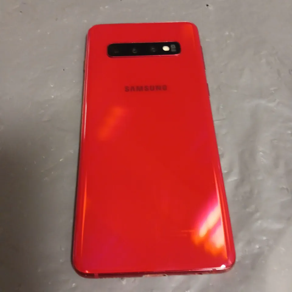 UNBOXED SAMSUNG GALAXY S10 MOBILE PHONE