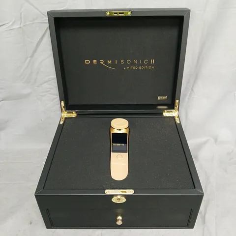 BOXED OPATRA LONDON - LIMITED EDITION DERMISONIC II BEAUTY DEVICE