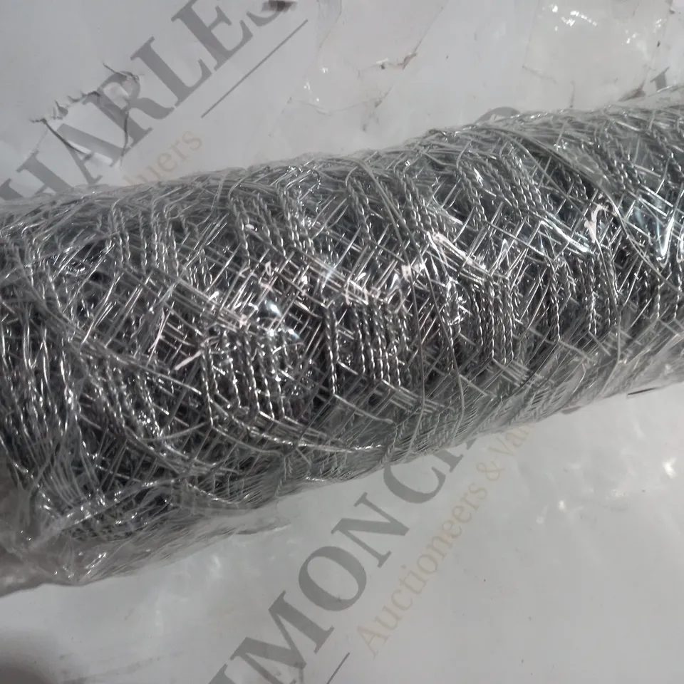 ROLL OF CHICKEN WIRE - 60CM X UNSPECIFIED