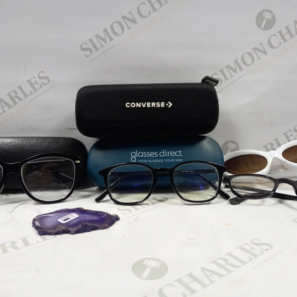 BOX OF APPROX 15 ASSORTED ITEMS TO INCLUDE - FILTER GENERAL PURPOSE GLASSES IN WHITE - GLASSES DIRECT CASE - REIBNN BLACK GLASSES