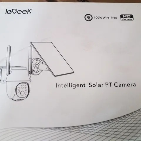 BOXED IOGEEK INTELLIGENT SOLAR PT CAMERA