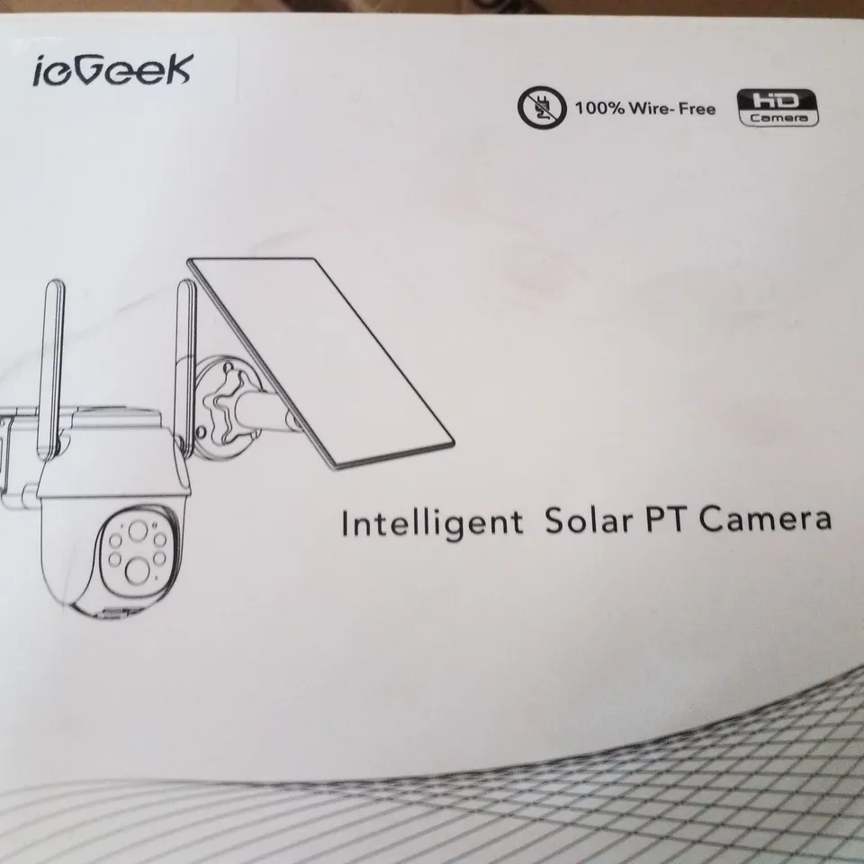 BOXED IOGEEK INTELLIGENT SOLAR PT CAMERA