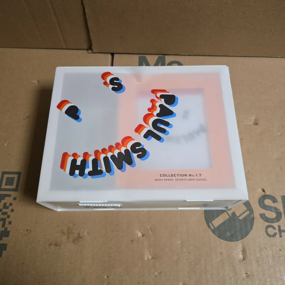 PAUL SMITH NO 1.7 COLLECTION BODY SPRAY & SOCKS SET 