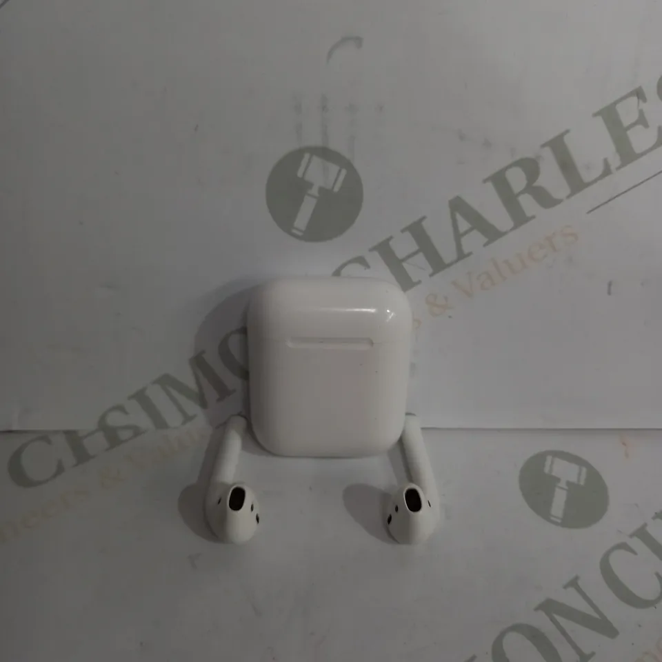APPLE AIR PODS GEN 1 