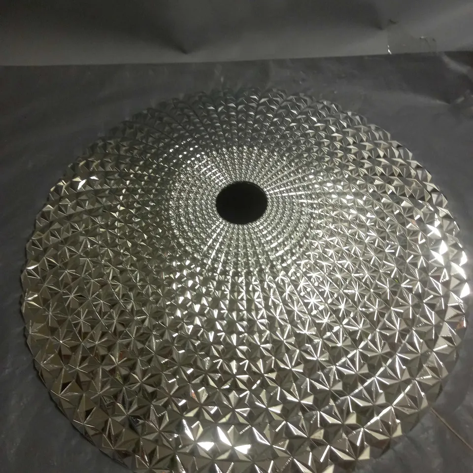 BRAND NEW BOX OF 10 DAR YATIMA EASY FIT SMOKE CHROME LIGHT SHADE