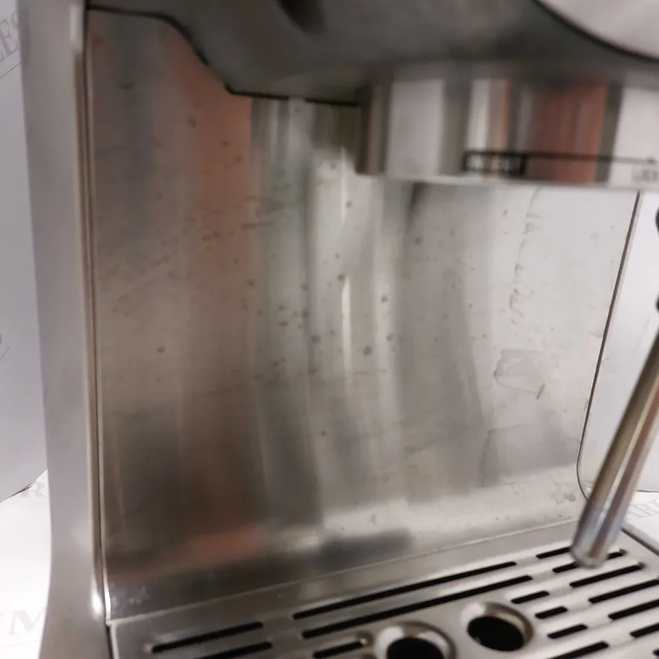 SAGE THE DUO-TEMP PRO BES810 COFFEE MACHINE