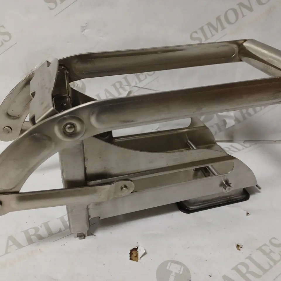 MASTERCLASS KCMCCHIP STAINLESS STEEL POTATO CHIPPER