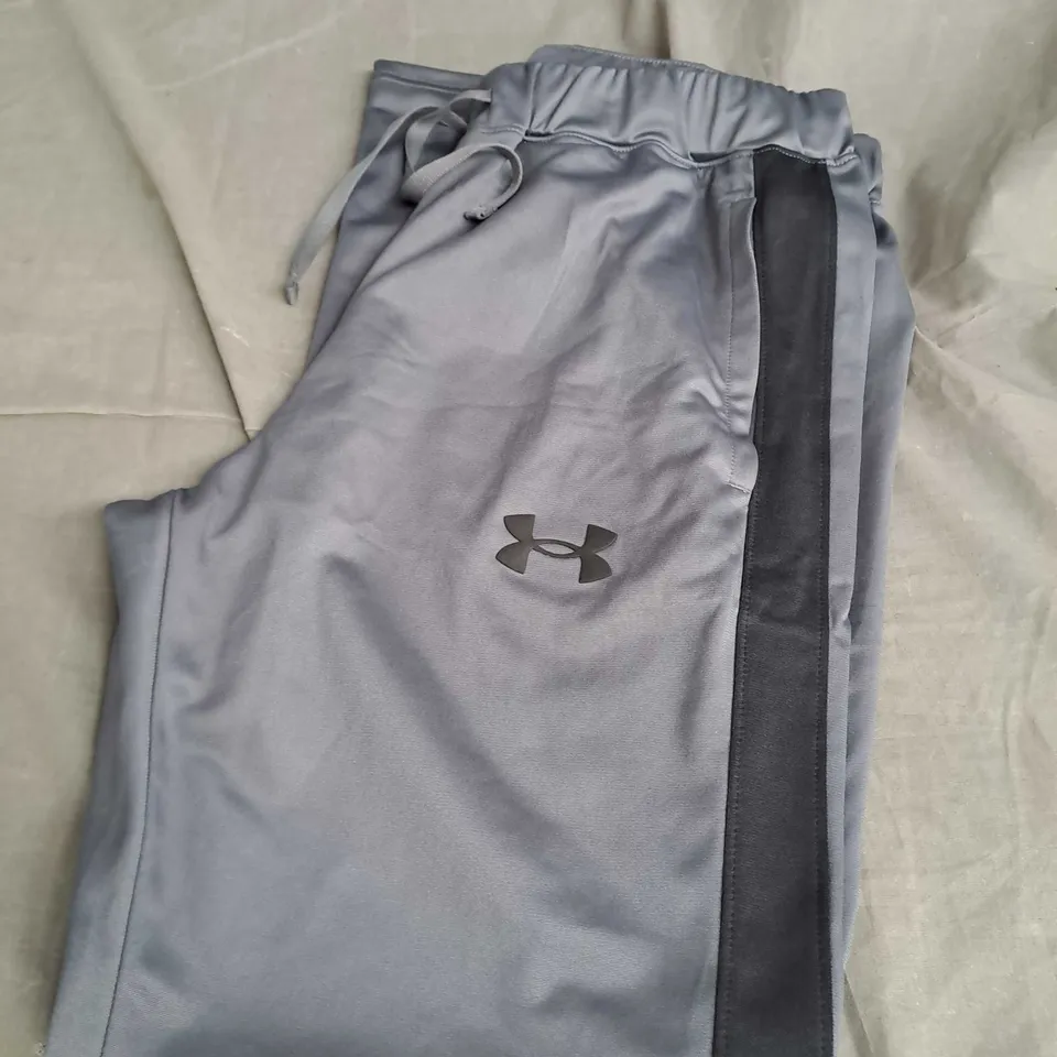 UNDER ARMOUR TRACKSUIT BOTTOMS GREY SIZE LARGE