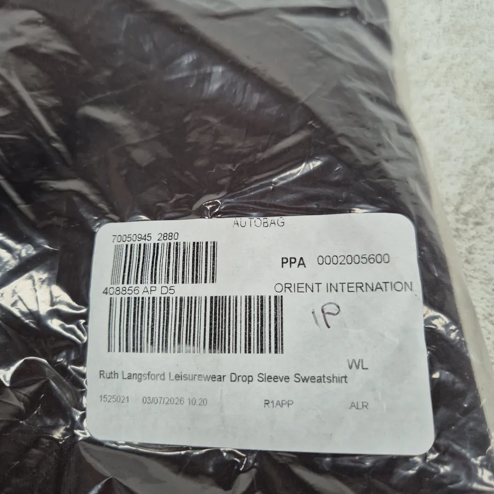 RUTH LANGSFORD FASHION LEISUREWEAR DROP SLEEVE SWEATSHIRT – UK XL