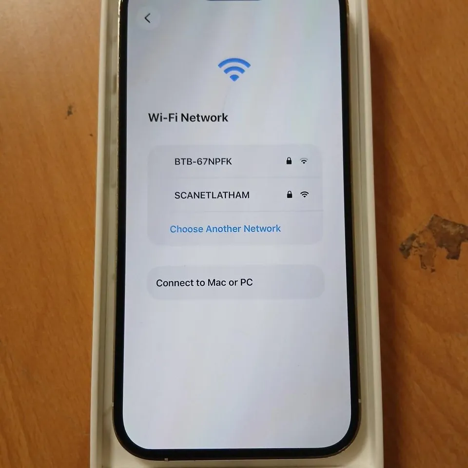 APPLE IPHONE 14 PRO 128GB DEEP PURPLE – BOXED WITH USB-C TO LIGHTNING CABLE (BACK GLASS CRACKED)