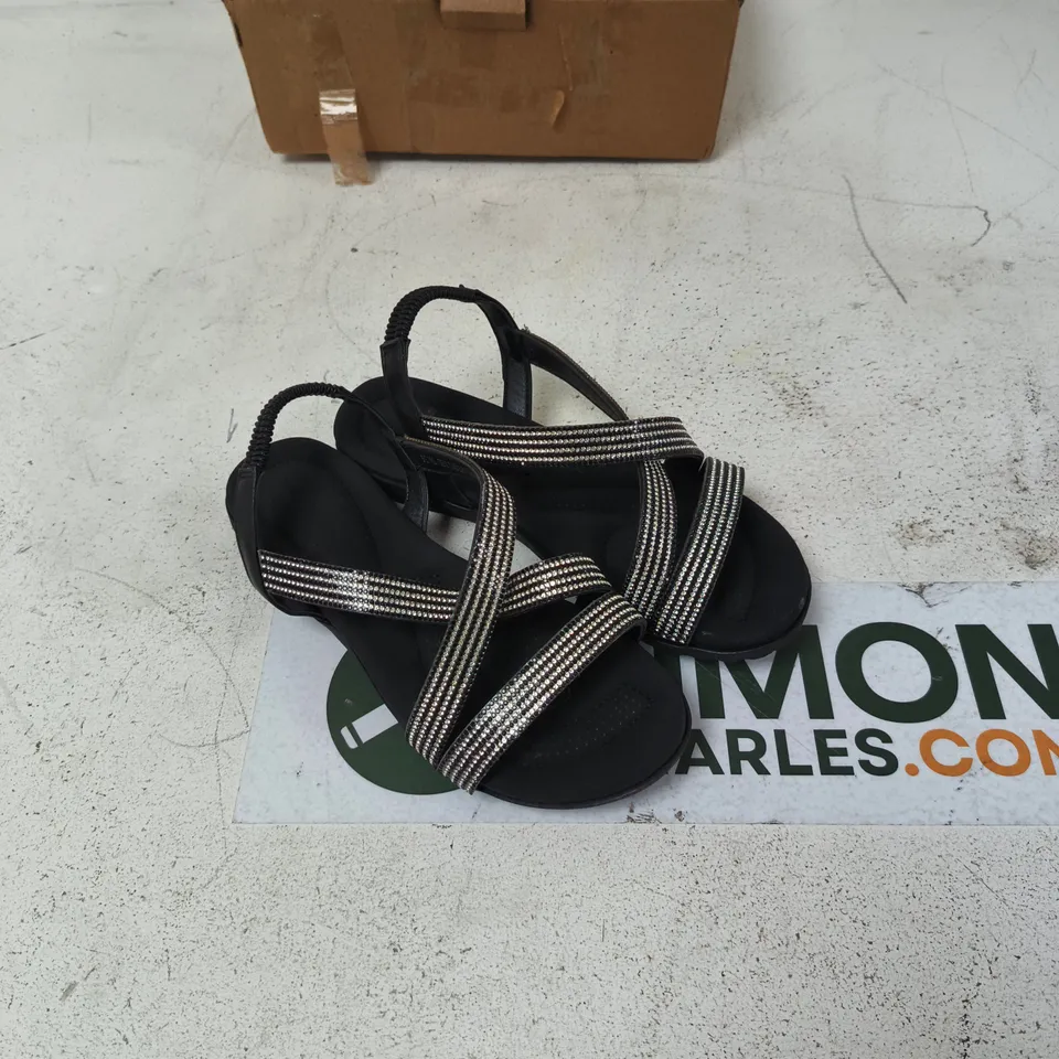 HEAVENLY SOLES WOMEN'S SANDALS WITH RHINESTONE STRAPS – UK 6 (EU 39.5)