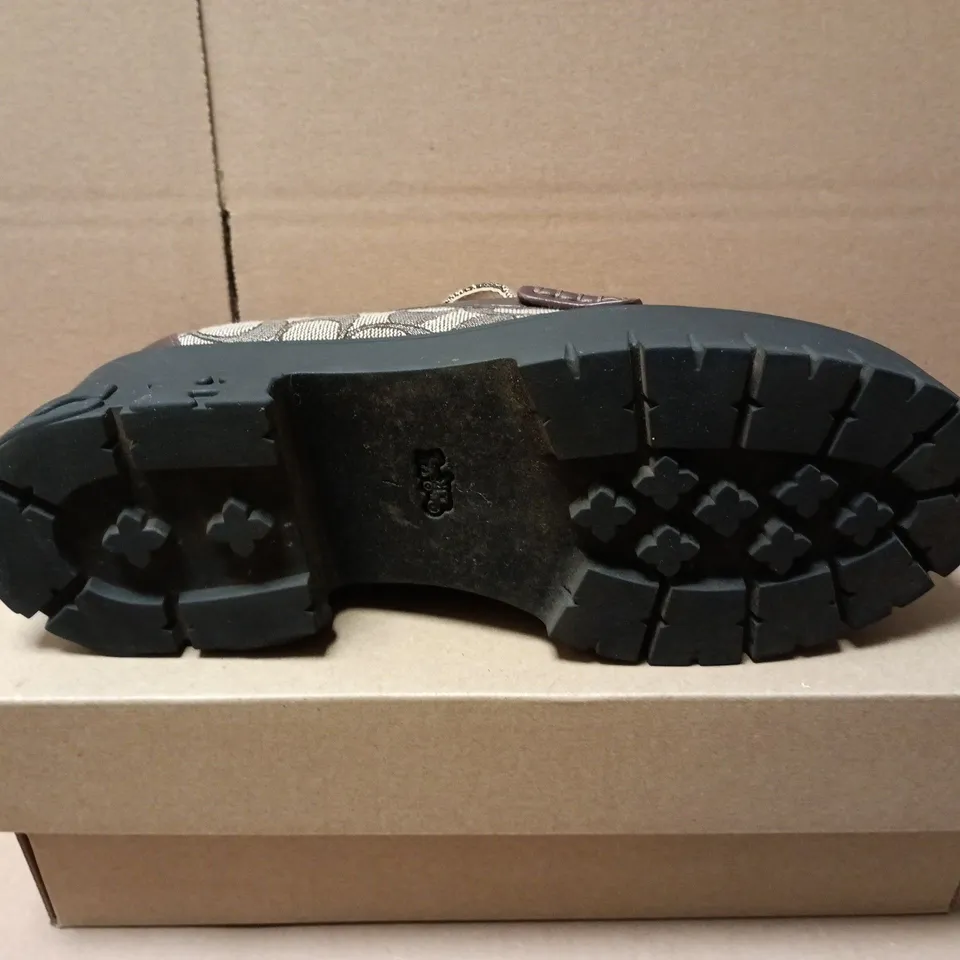 BOXED PAIR OF COACH LOCKUP LOAFERS IN BROWN - EU 37.5