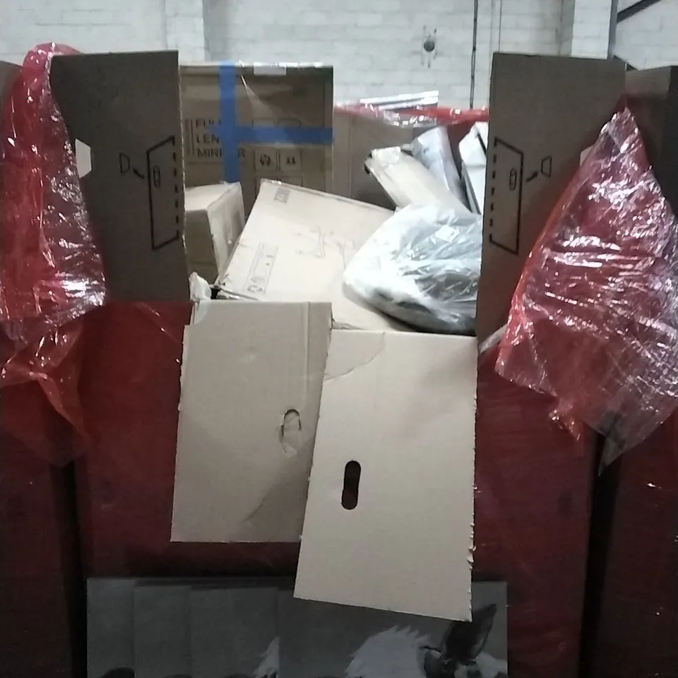 PALLET OF HOUSEHOLD ITEMS TO INCLUDE COW WITH ROSE WRAPPED CANVAS ART,SEAT PROTECTORS, RUG,METOER SHOWER RAIN LIGHTS AND OTHER ASSORTED ITEMS...