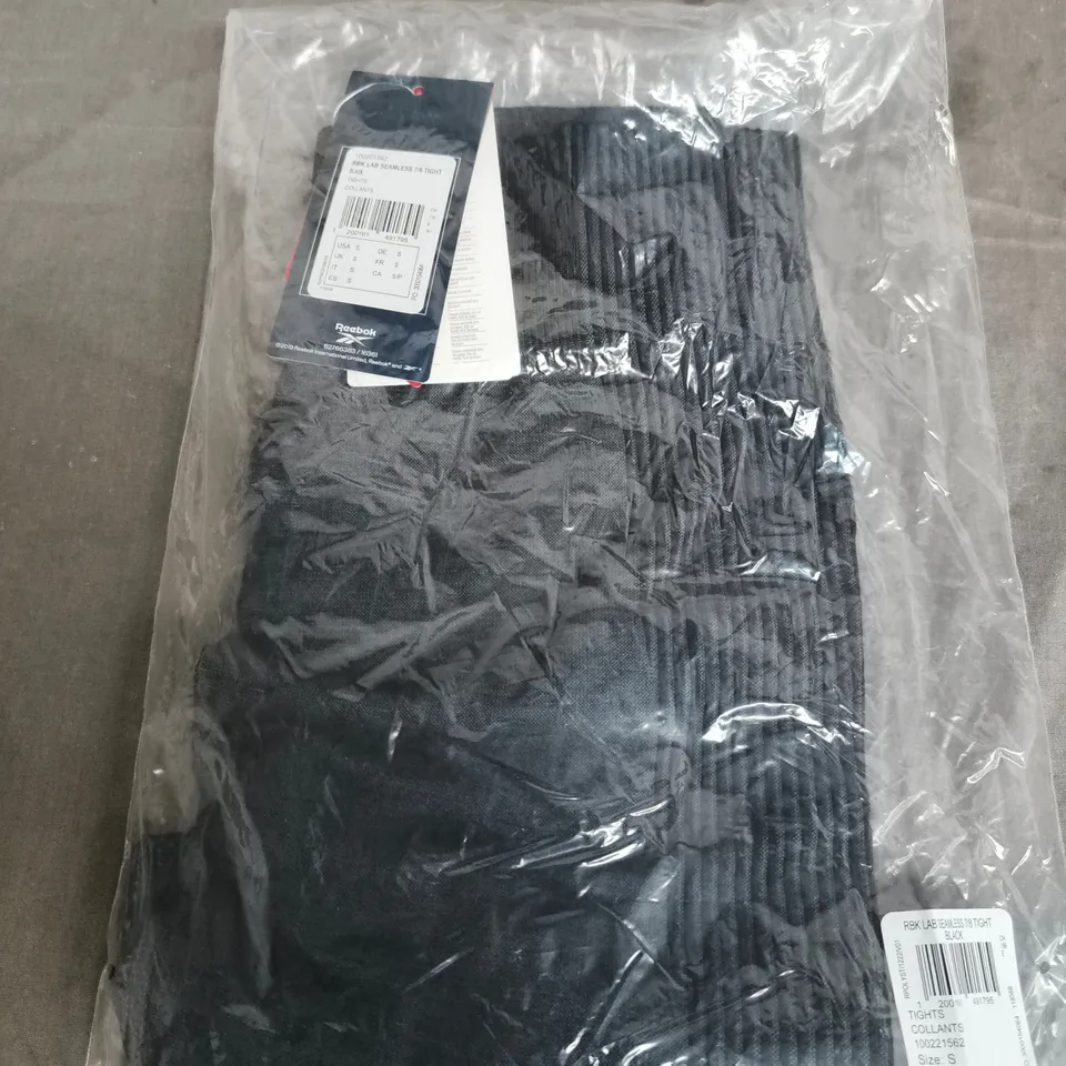 REEBOK LAB SEAMLESS 7/8 TIGHT – BLACK, UK SIZE S
