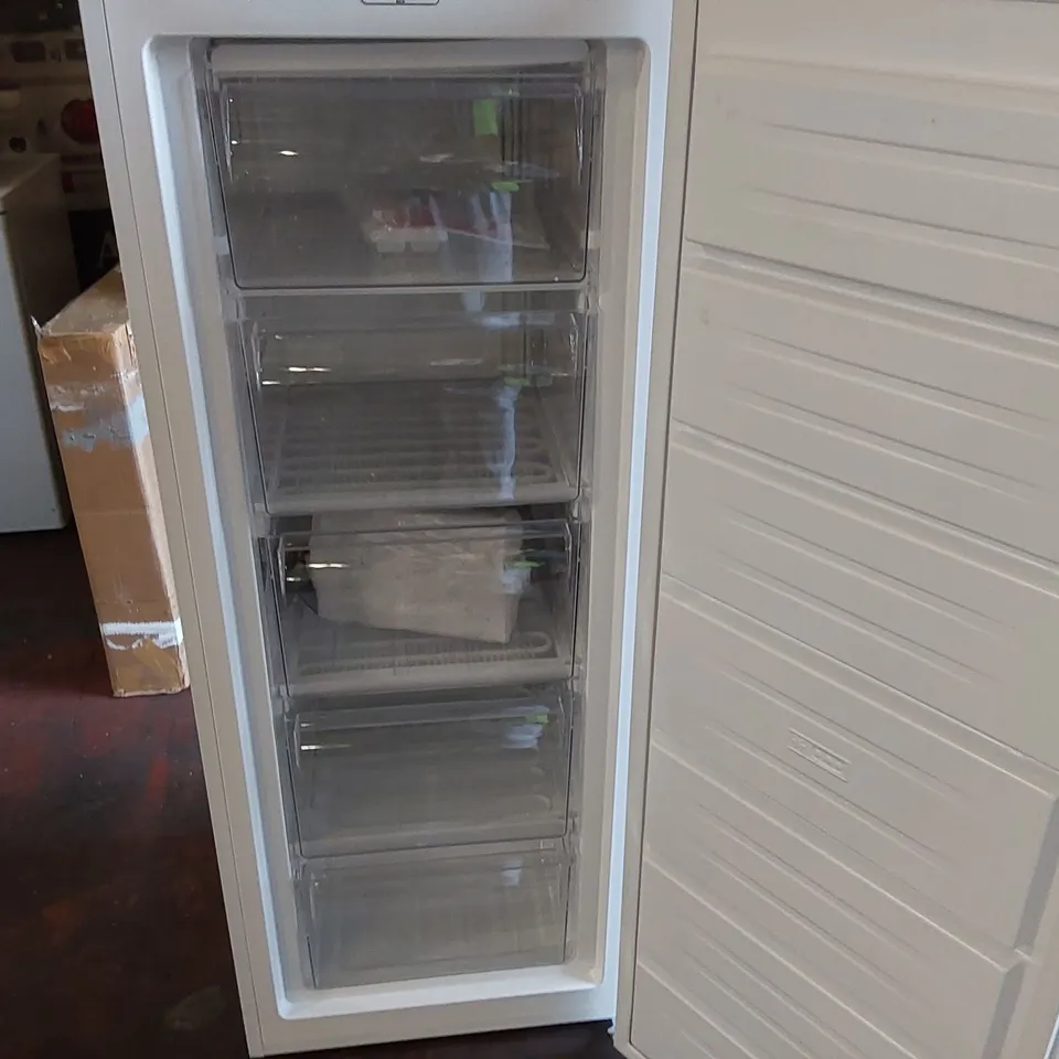 ENGLISH ELECTRIC UPRIGHT TALL FREEZER EEF170H 168L LITRES 55CM WIDE - WHITE