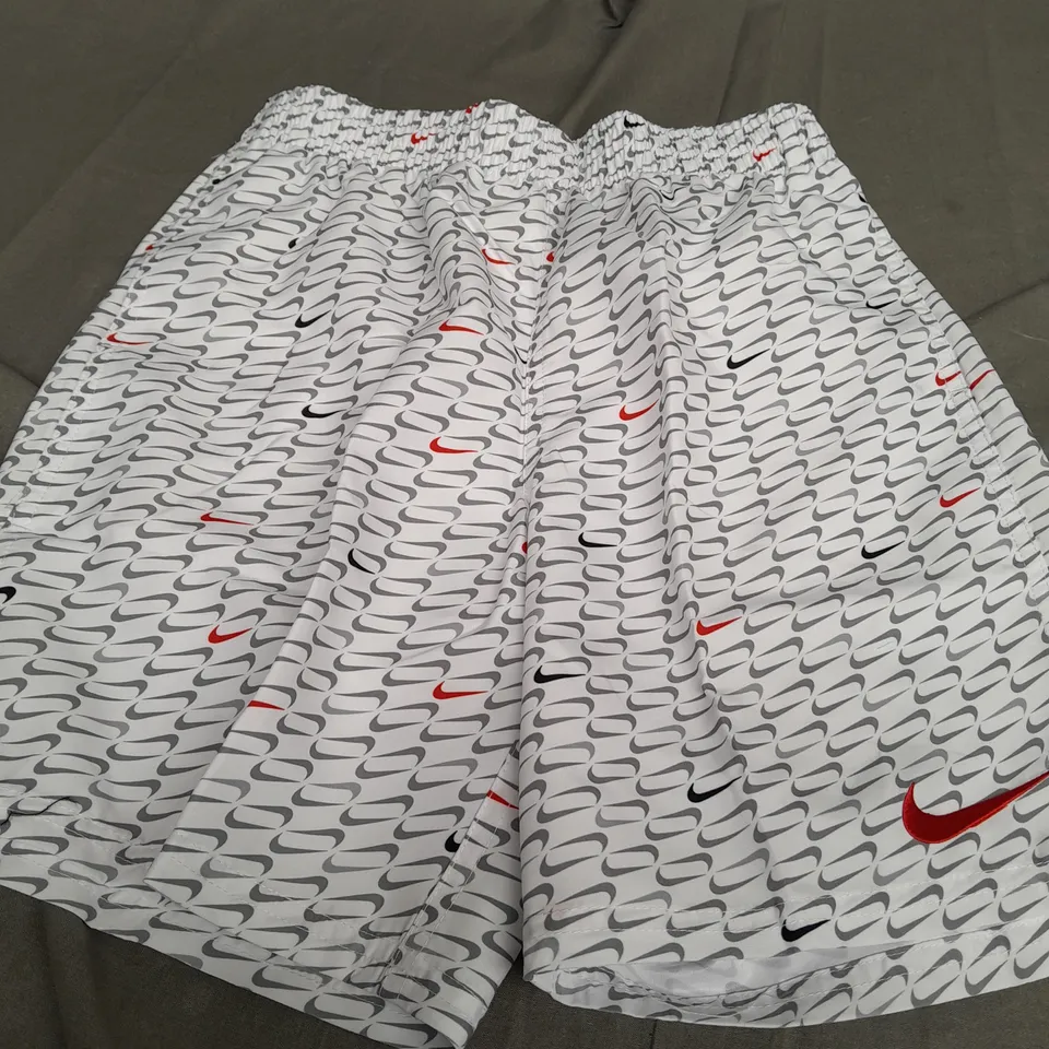NIKE SWIMMING SHORTS IN WHITE - LARGE