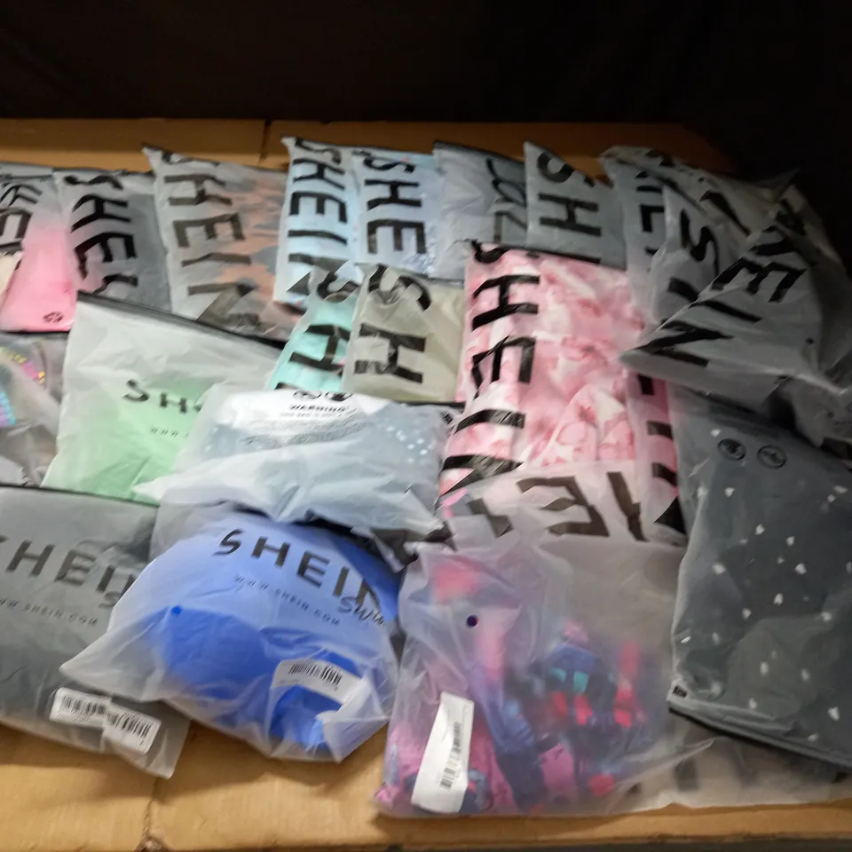 LOT OF 25 ASSORTED BAGGED SHEIN CLOTHING ITEMS 
