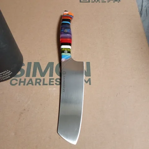 SAVERNAKE KITCHEN KNIFE – STAINLESS BLADE, COLOUR-STRIP HANDLE