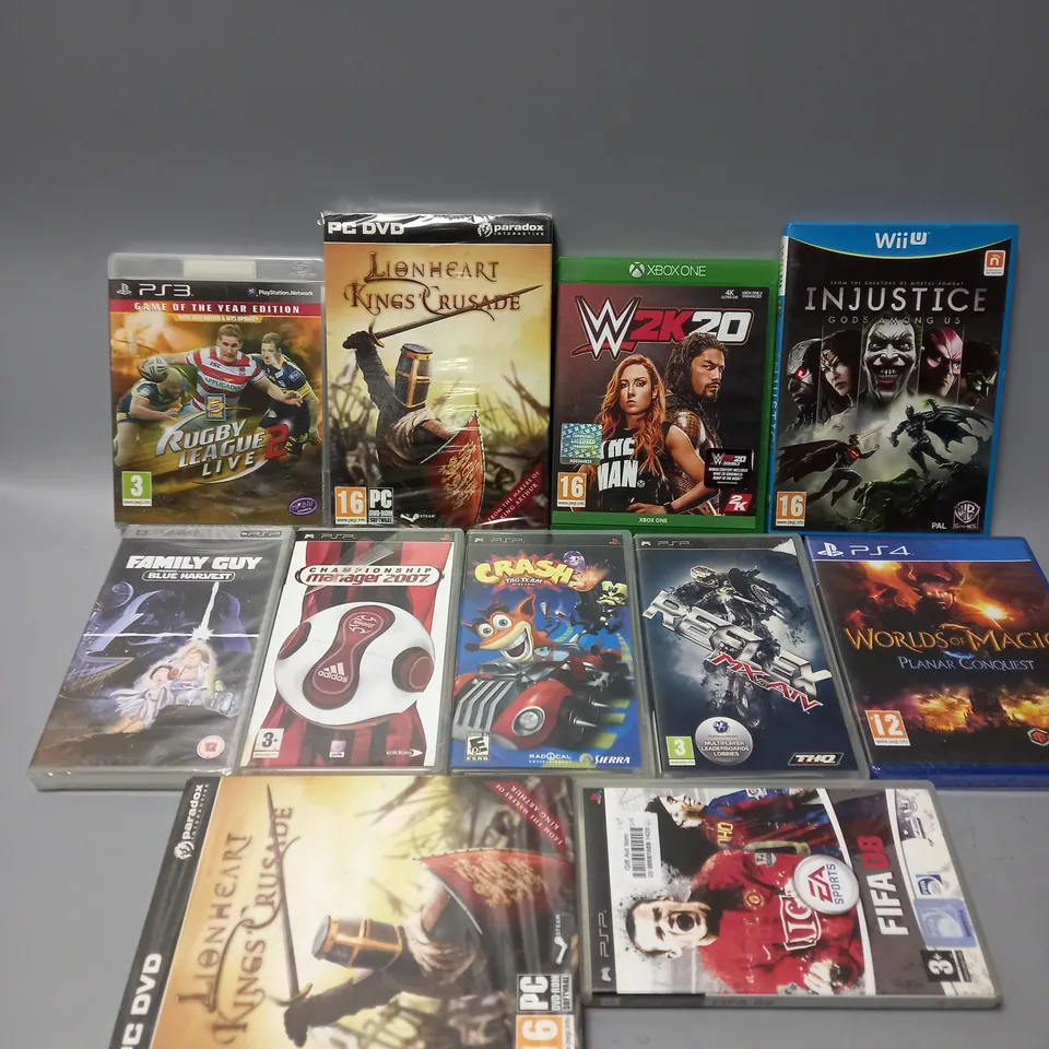 APPROXIMATELY 32 ASSORTED GAMES & DVDS TO INCLUDE WORLDS OF MAGOC (PS4), HELLBOY (PSP UMD VIDEO), INJUSTICE GODS AMONG US (WII U), ETC