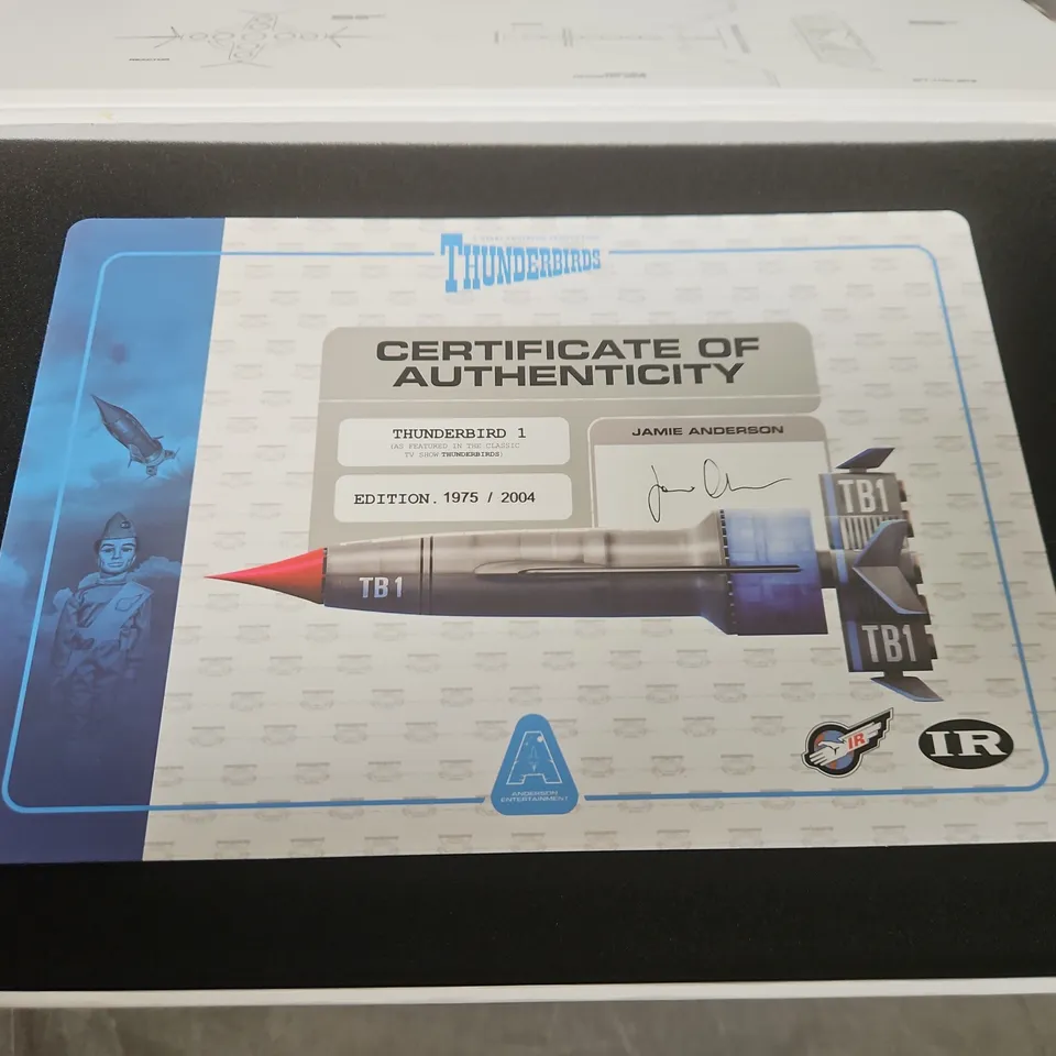 THUNDERBIRDS THUNDERBIRD 1 ROCKET MODEL WITH CERTIFICATE OF AUTHENTICITY
