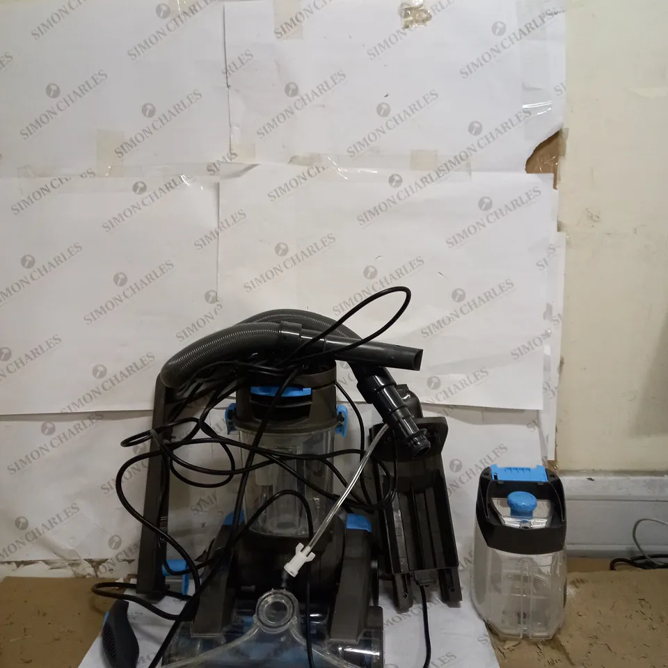 VAX DUAL POWER PET ADVANCE CARPET CLEANER