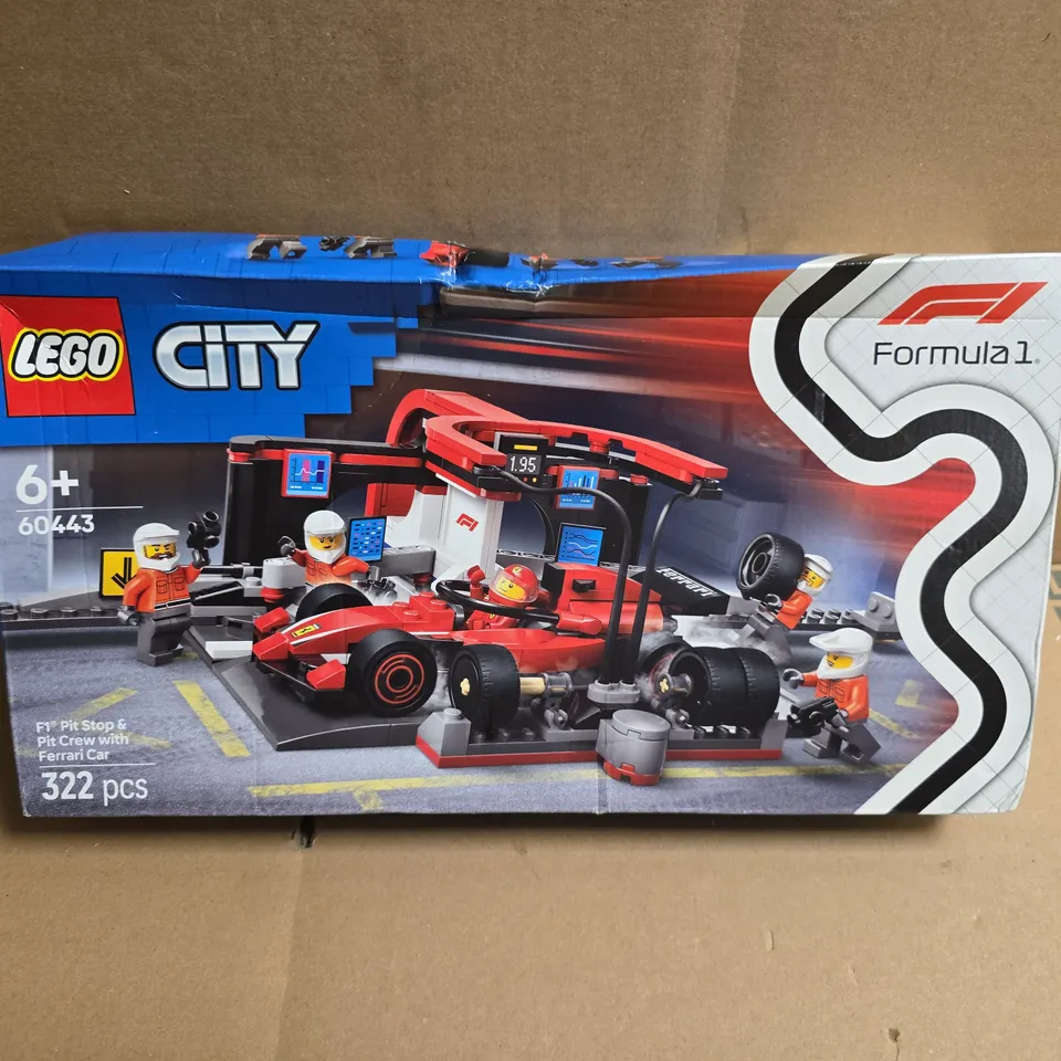 LEGO CITY 60443 FORMULA 1 PIT STOP – 322 PCS, BOXED