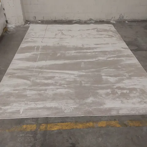QUALITY DESIGNER AREA RUG - APPROXIMATELY 335 x 240cm