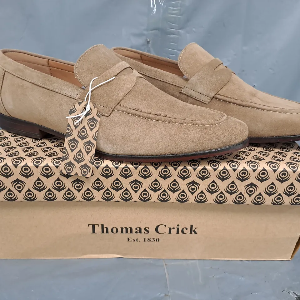 BOXED PAIR OF THOMAS CRICK LOAFERS IN BROWN SIZE UK 8