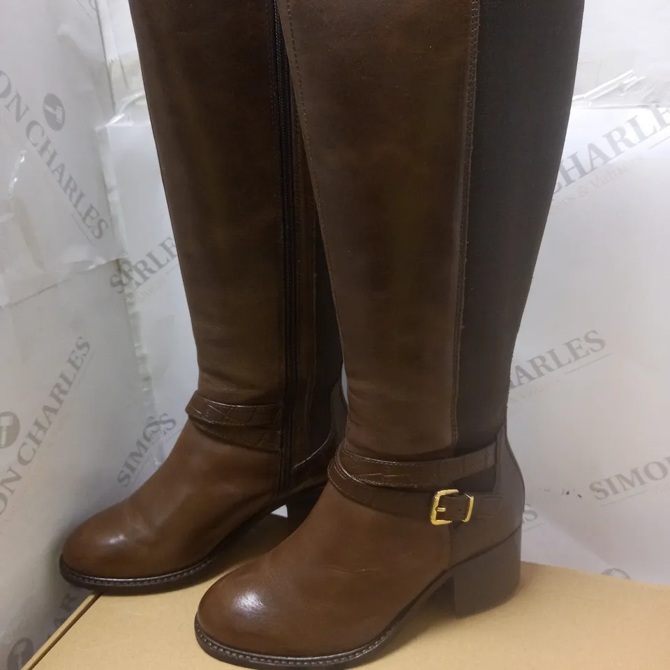 BOXED DUNE BROWN LEATHER HIGH LEG BOOTS - SIZE 3