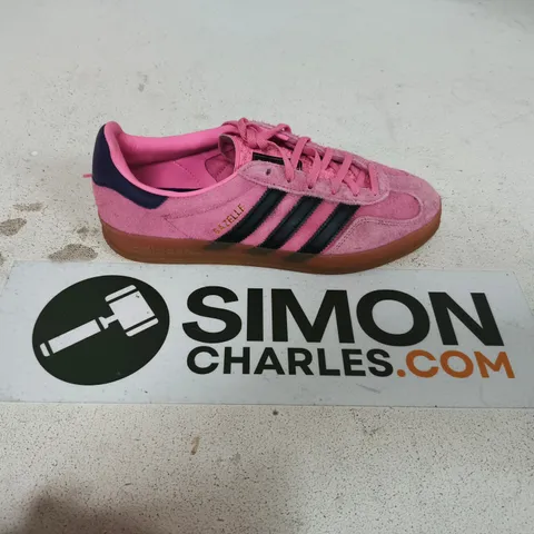 ADIDAS GAZELLE INDOOR W PINK SUEDE TRAINERS – UK 7 (EU 40 2/3)