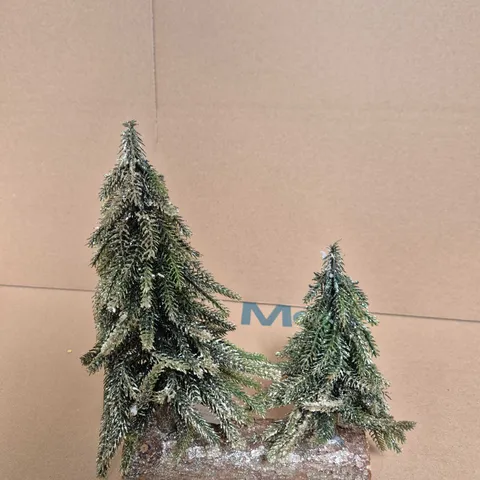BOX OF APPROX 4 GISELA GRAHAM FIR CHRISTMAS TREE LOG