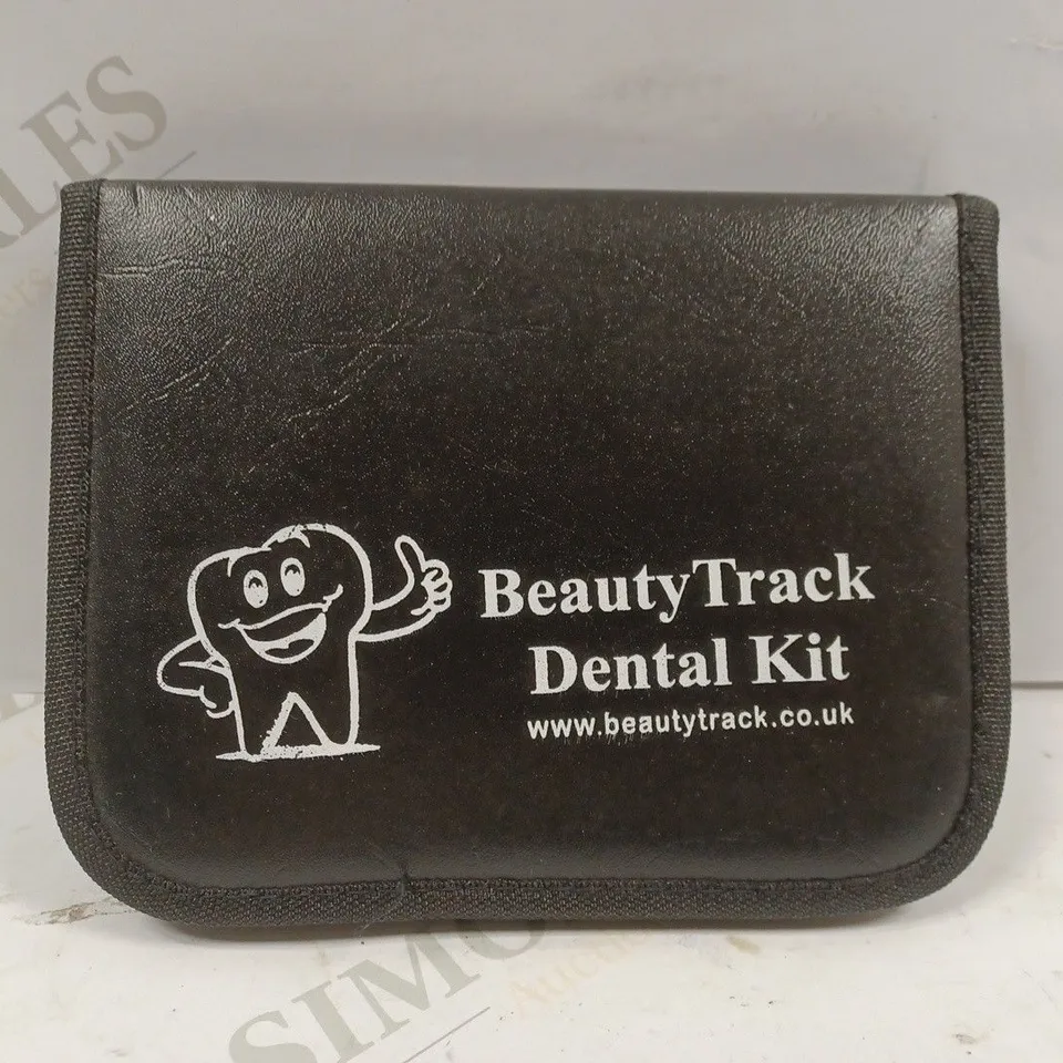 BEAUTY TRACK DENTAL KIT 