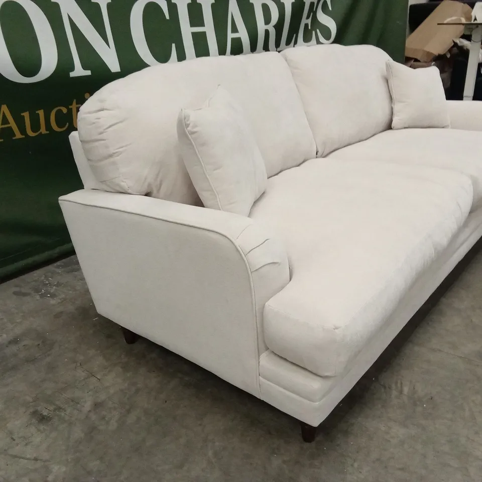 ADAKU 4 SEATER SOFA