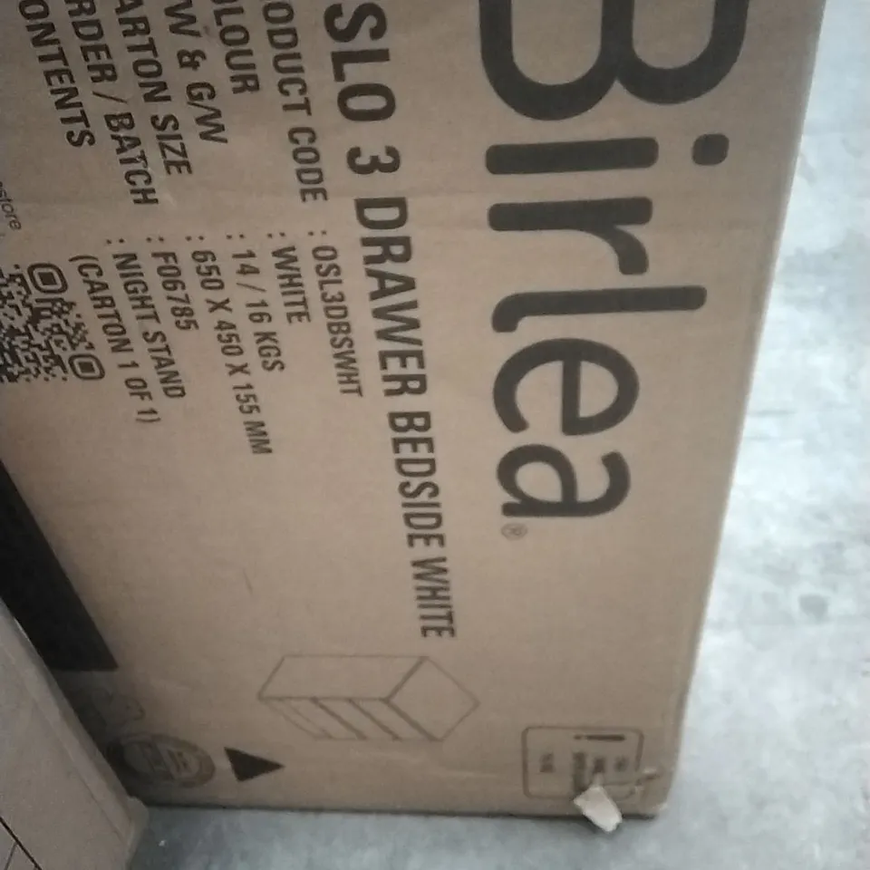 BOXED OSLO 3 DRAWER BEDSIDE WHITE