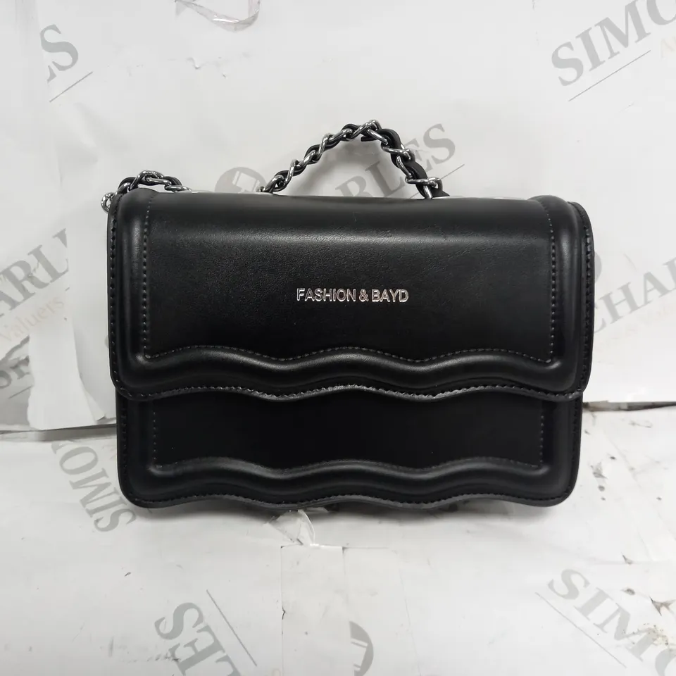 FASHION & BAYD BLACK SMALL BAG WITH CHAIN STRAP 